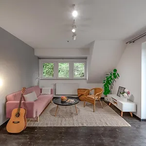 Appartement Das Wiesenhaus: Wohnen Direkt Am Rhein